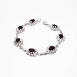 Bransoletka z cyrkoniami