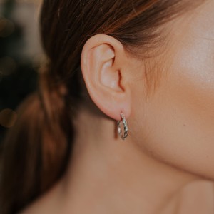 Srebrne kolczyki koła przeplatane 